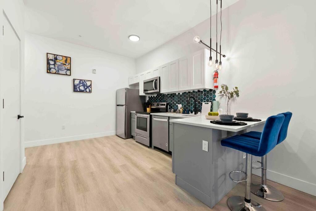 Contemporary Luxury Br, Ewr Airpt, Nyc, Free Pkng, Prudential Cntr, American Dream Mall Elizabeth Eksteriør bilde