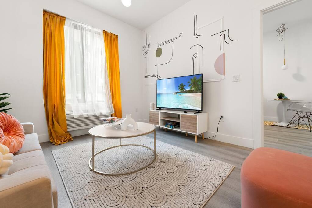 Contemporary Luxury Br, Ewr Airpt, Nyc, Free Pkng, Prudential Cntr, American Dream Mall Elizabeth Eksteriør bilde